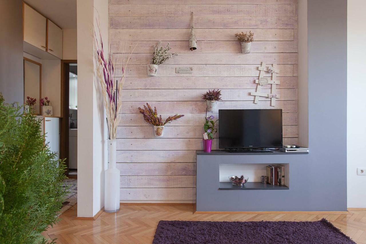 Violet Apartment Скоп'є Екстер'єр фото
